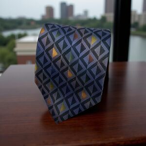 Bruno Piattelli 100% Silk Tie Geometric Pattern Blue Multicolor 58.5”‎ x 4”